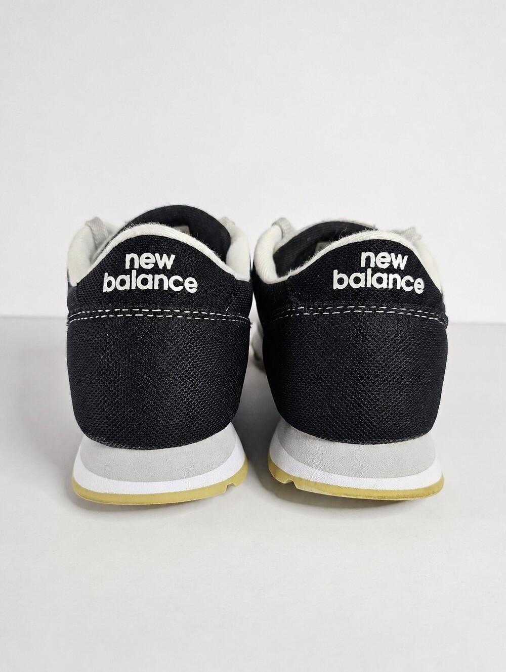 New Balance 501 Gray Black Low Top Sneakers Womens 9 Casual Running Athletic - Picture 4 of 14